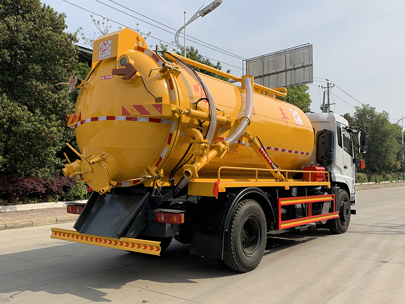 中潔牌XZL5186GXW6型吸污車